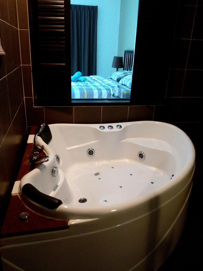 Gold Coast Morib International Resort Екстериор снимка